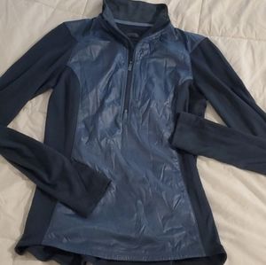 2for30✨ LN North Face lightweight half zip pullover xs